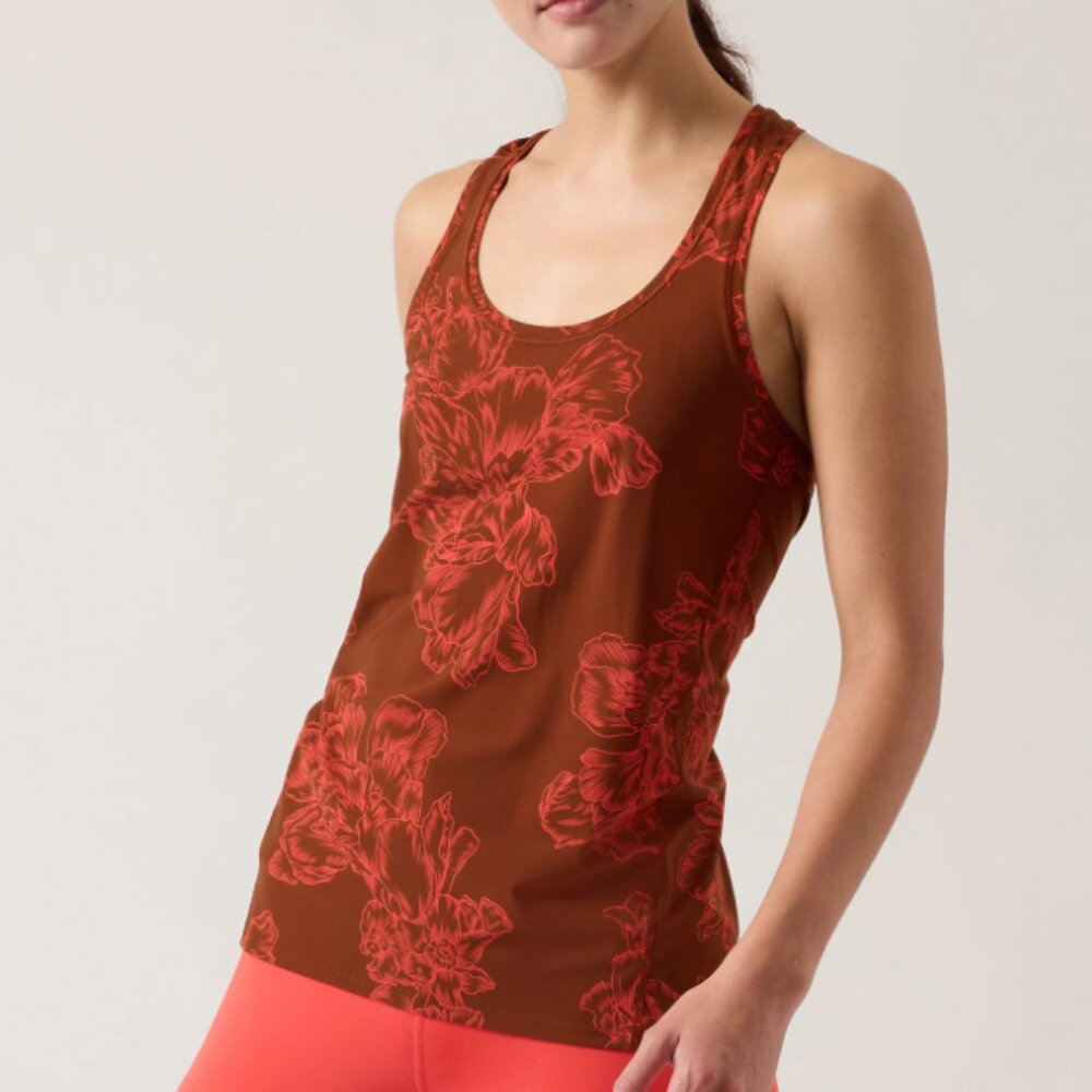 Athleta Ultimate Scoop Tank